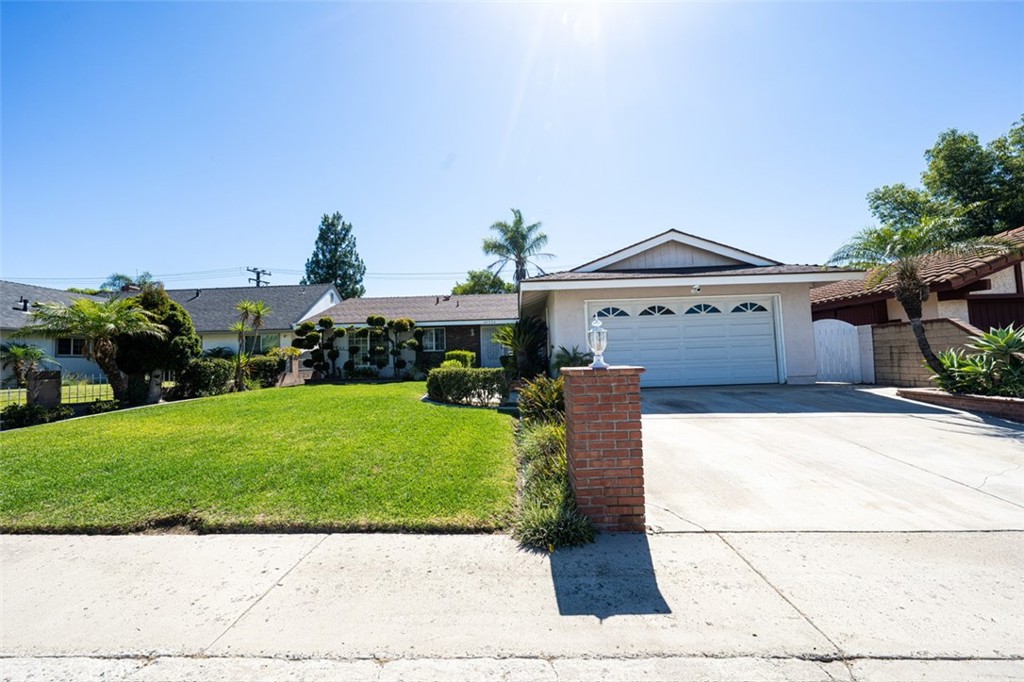 24532 Corta Cresta Drive, Lake Forest CA 92630 - photo 1