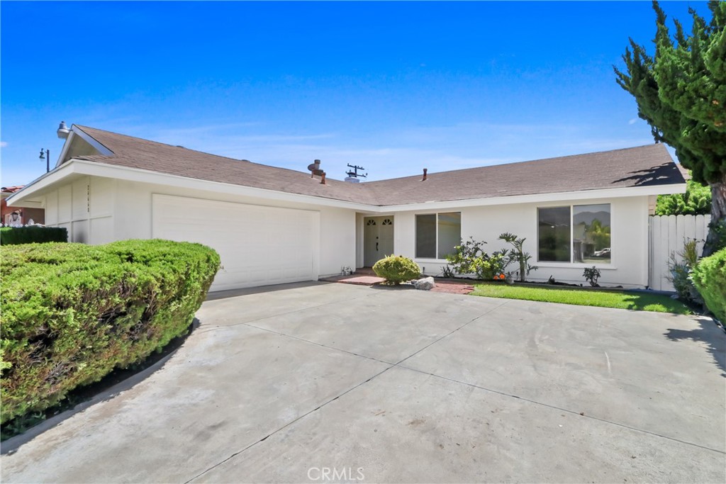 24668 Jutewood, Lake Forest CA 92630 - photo 3