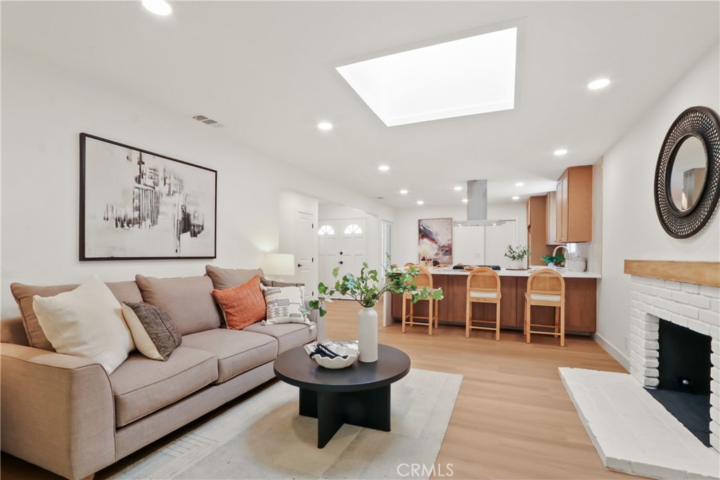 24668 Jutewood, Lake Forest CA 92630 - photo 13