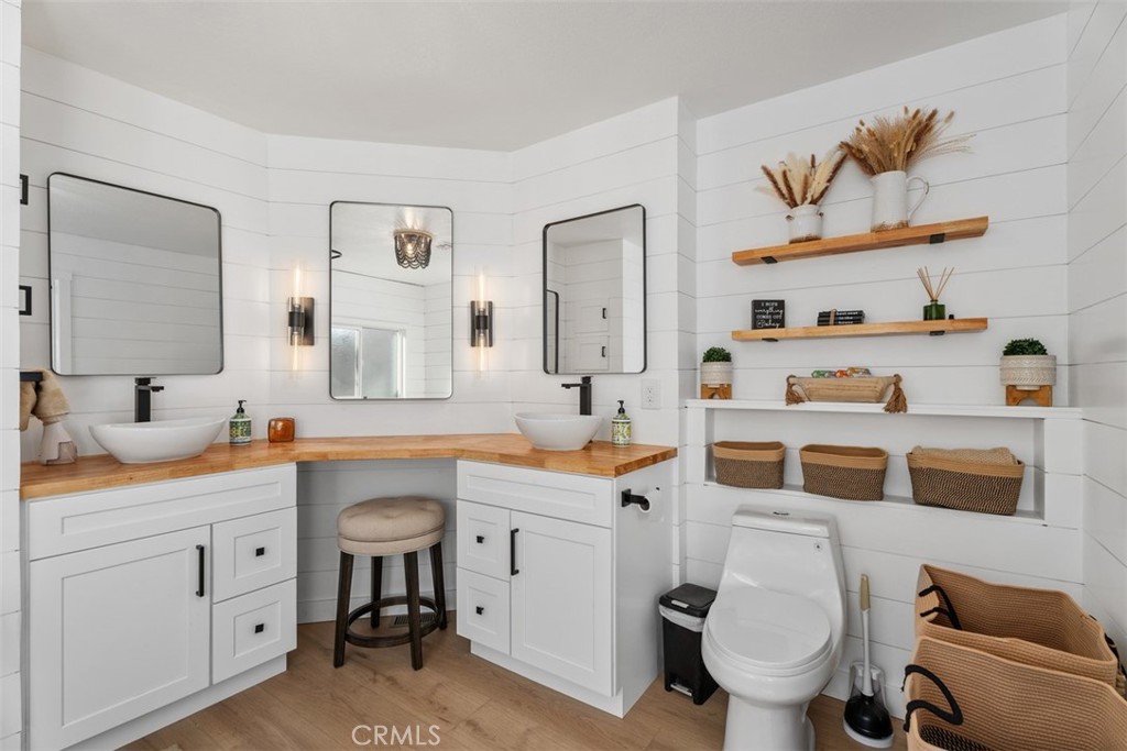 Masher bathroom - 24701 Raymond Way 135, Lake Forest CA 92630 - photo 21