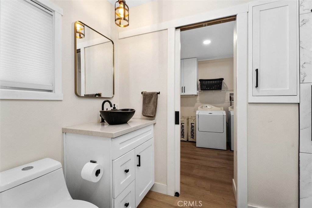 Spare bathroom - 24701 Raymond Way 135, Lake Forest CA 92630 - photo 28