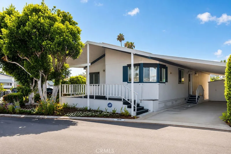 24921 Muirlands Boulevard 108, Lake Forest, CA 92630