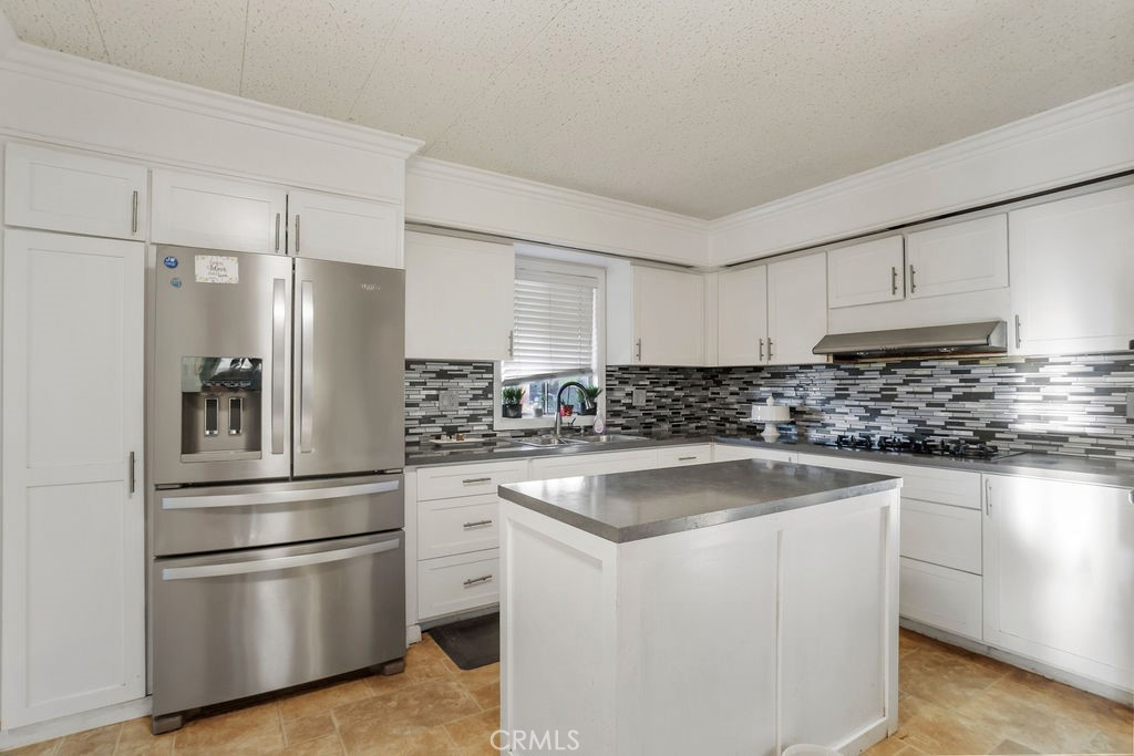 24921 Muirlands Boulevard 36, Lake Forest CA 92630 - photo 8