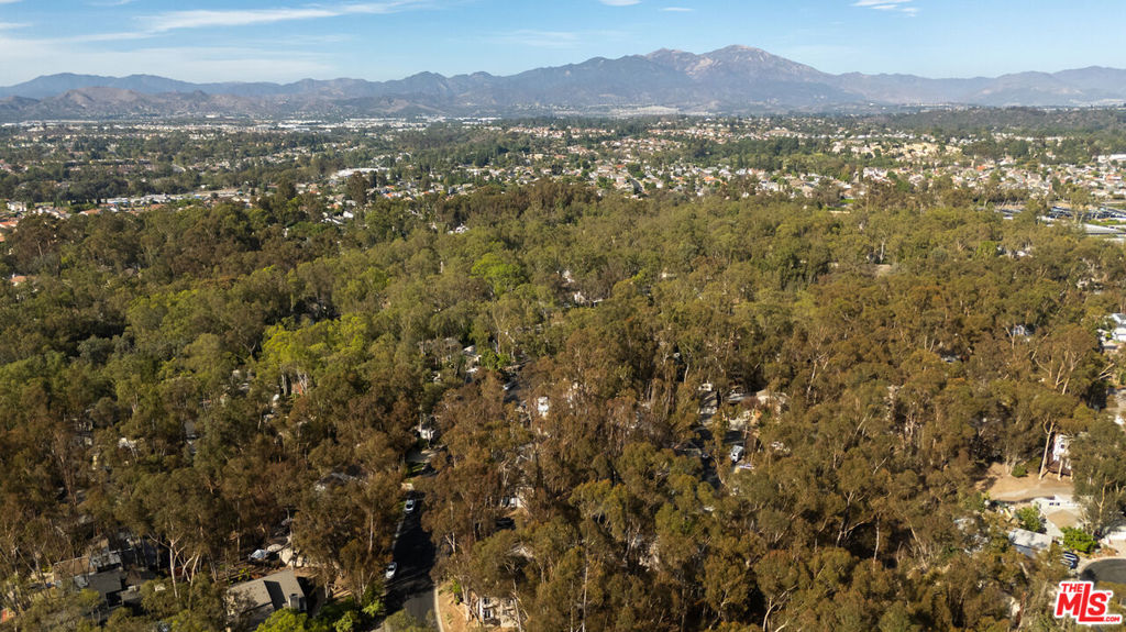 24946 Ravenswood, Lake Forest CA 92630 - photo 4