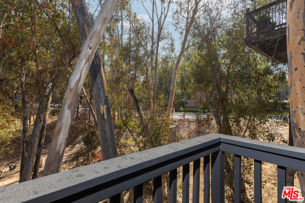 24946 Ravenswood, Lake Forest CA 92630 - photo 40