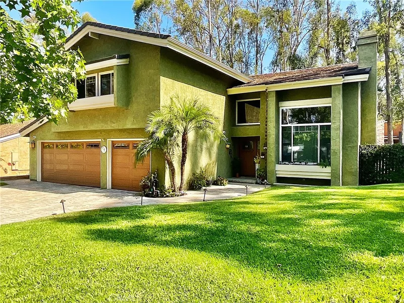 24975 Heartwood Circle, Lake Forest, CA 92630