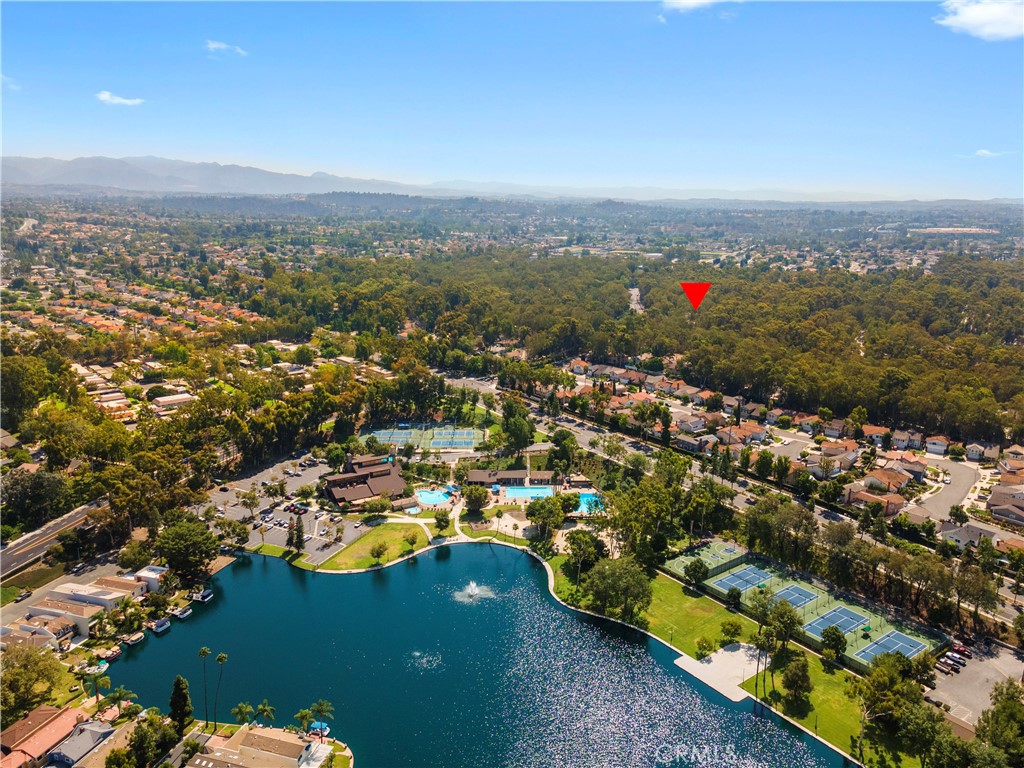 25012 Woodridge, Lake Forest CA 92630 - photo 2