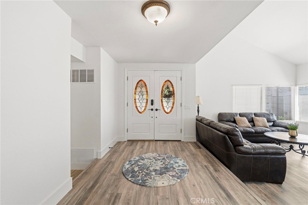 25012 Woodridge, Lake Forest CA 92630 - photo 8