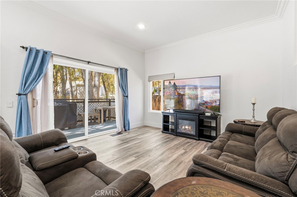 25012 Woodridge, Lake Forest CA 92630 - photo 23