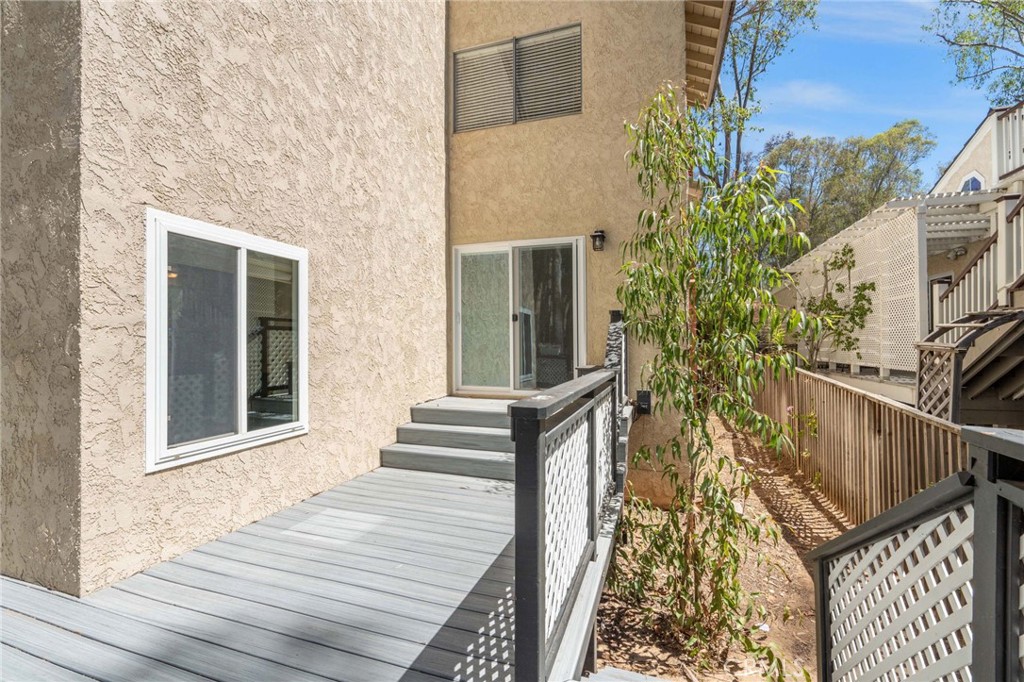 25012 Woodridge, Lake Forest CA 92630 - photo 49