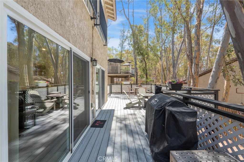25012 Woodridge, Lake Forest CA 92630 - photo 55