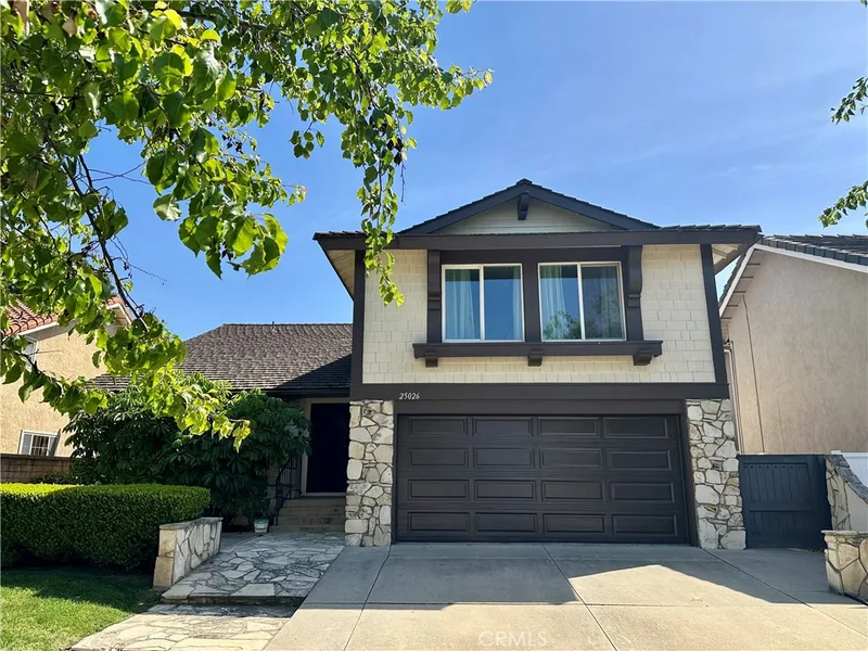 25026 Shaver Lake, Lake Forest, CA 92630