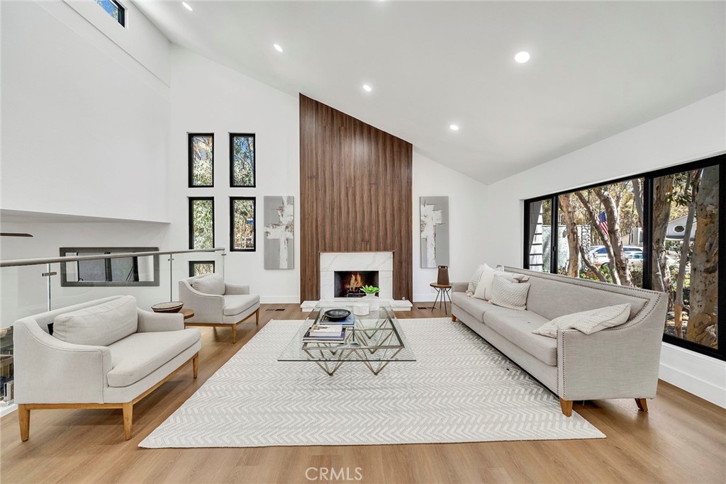 25031 Castlewood, Lake Forest CA 92630 - photo 4