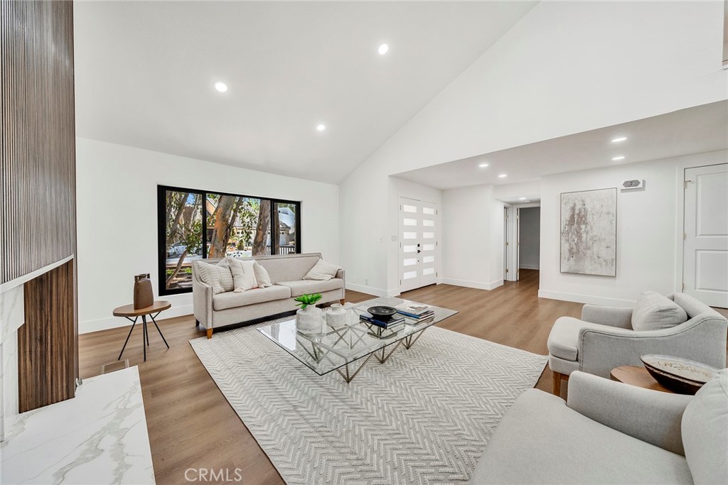 25031 Castlewood, Lake Forest CA 92630 - photo 7