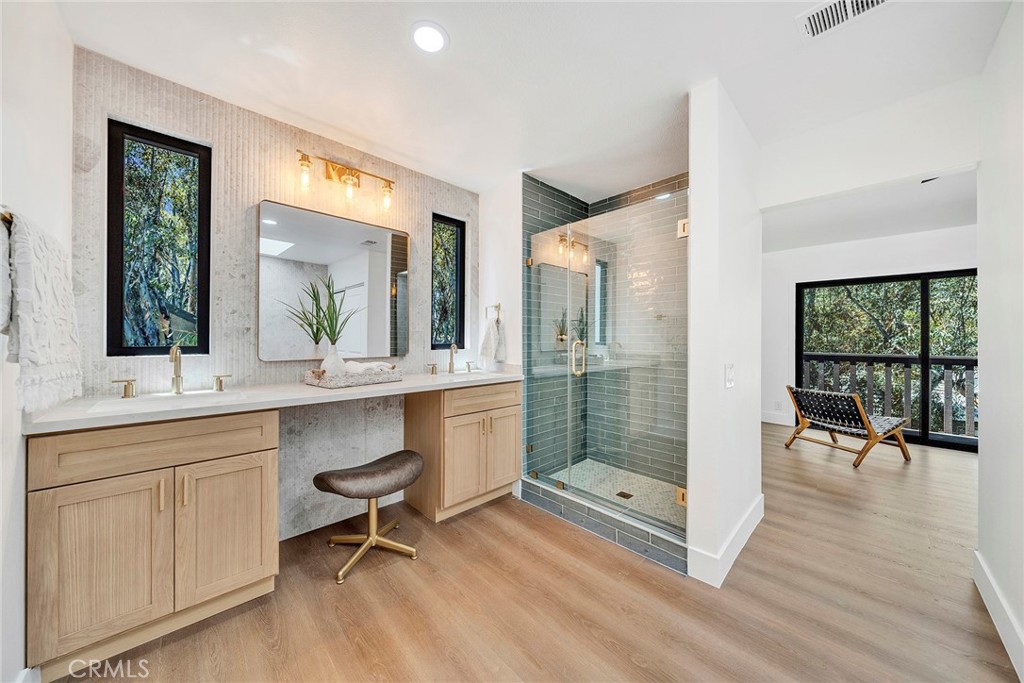 25031 Castlewood, Lake Forest CA 92630 - photo 28