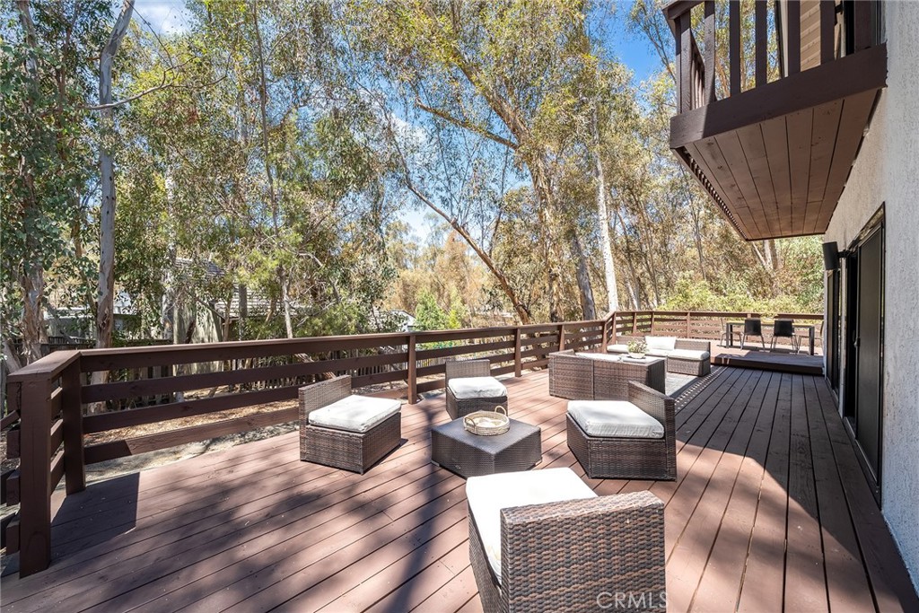 25031 Castlewood, Lake Forest CA 92630 - photo 38