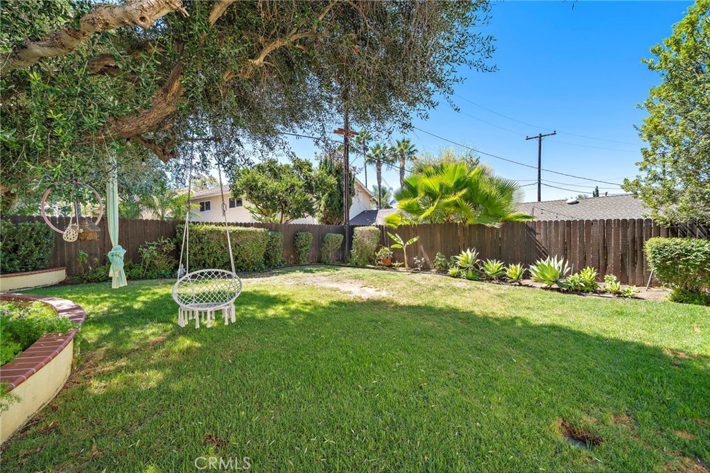 25042 Greenbay Drive, Lake Forest CA 92630 - photo 28