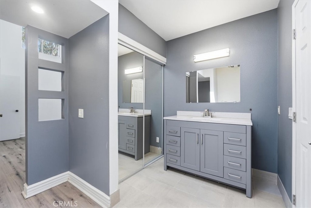 25045 Castlewood, Lake Forest CA 92630 - photo 19