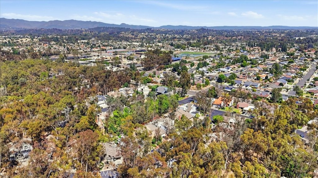 25045 Castlewood, Lake Forest CA 92630 - photo 6