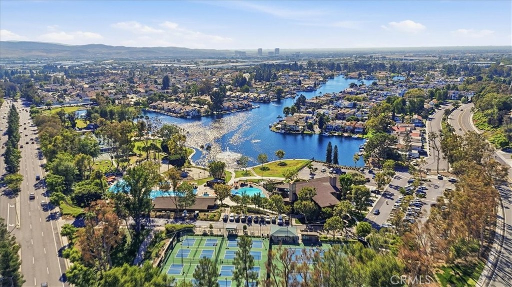 25045 Castlewood, Lake Forest CA 92630 - photo 8