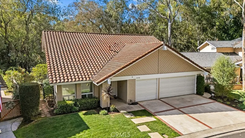 25116 Cineria, Lake Forest, CA 92630