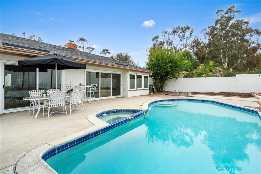 Private Pool - 25121 Rivendell, Lake Forest CA 92630 - photo 1