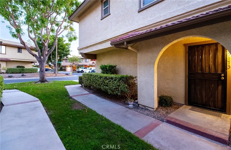 25173 Oak Canyon 4, Lake Forest