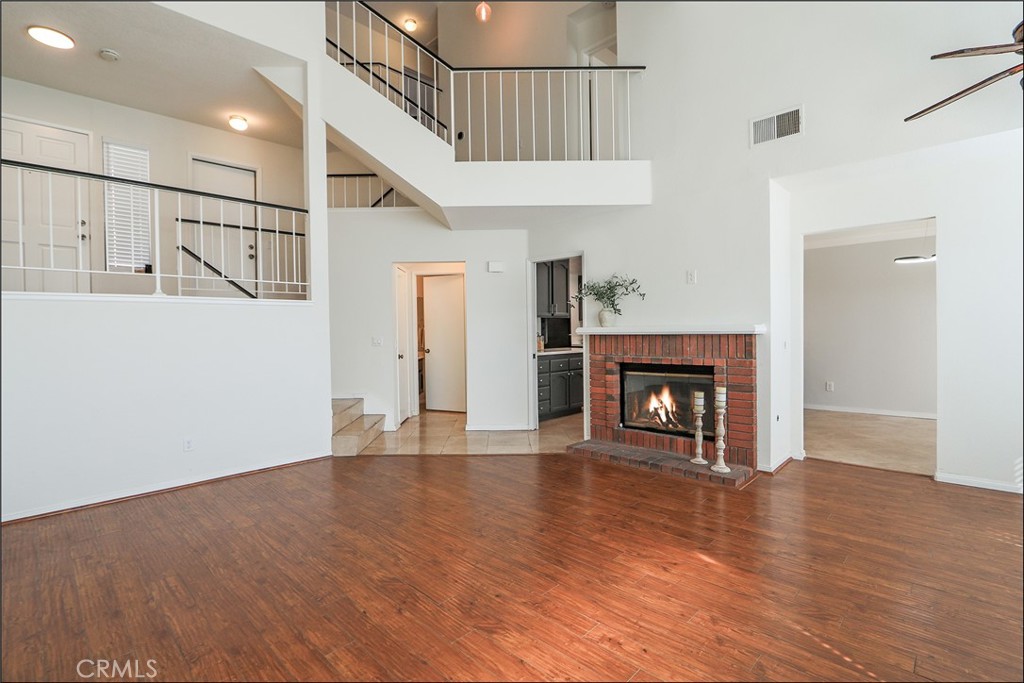 25226 Calle Madrid, Lake Forest CA 92630 - photo 2