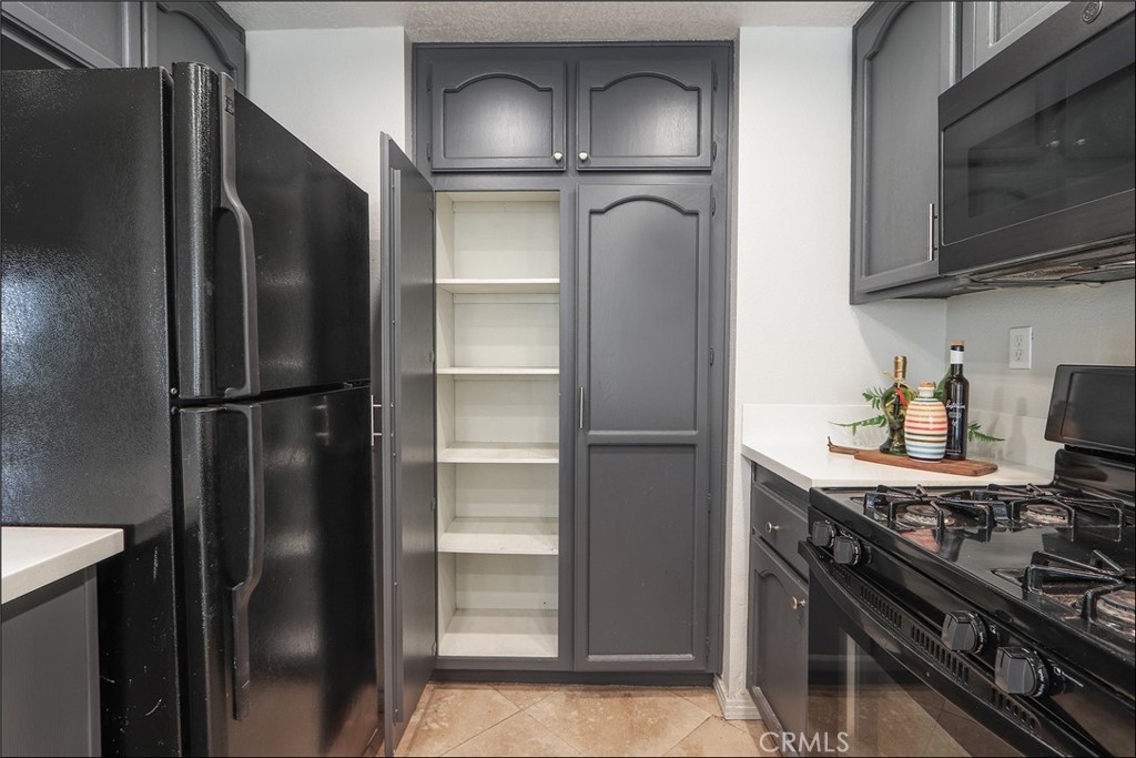 25226 Calle Madrid, Lake Forest CA 92630 - photo 10