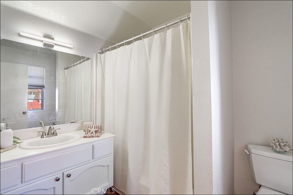 25226 Calle Madrid, Lake Forest CA 92630 - photo 26