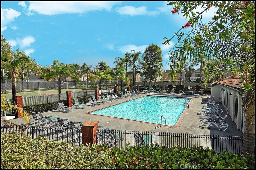 25226 Calle Madrid, Lake Forest CA 92630 - photo 33