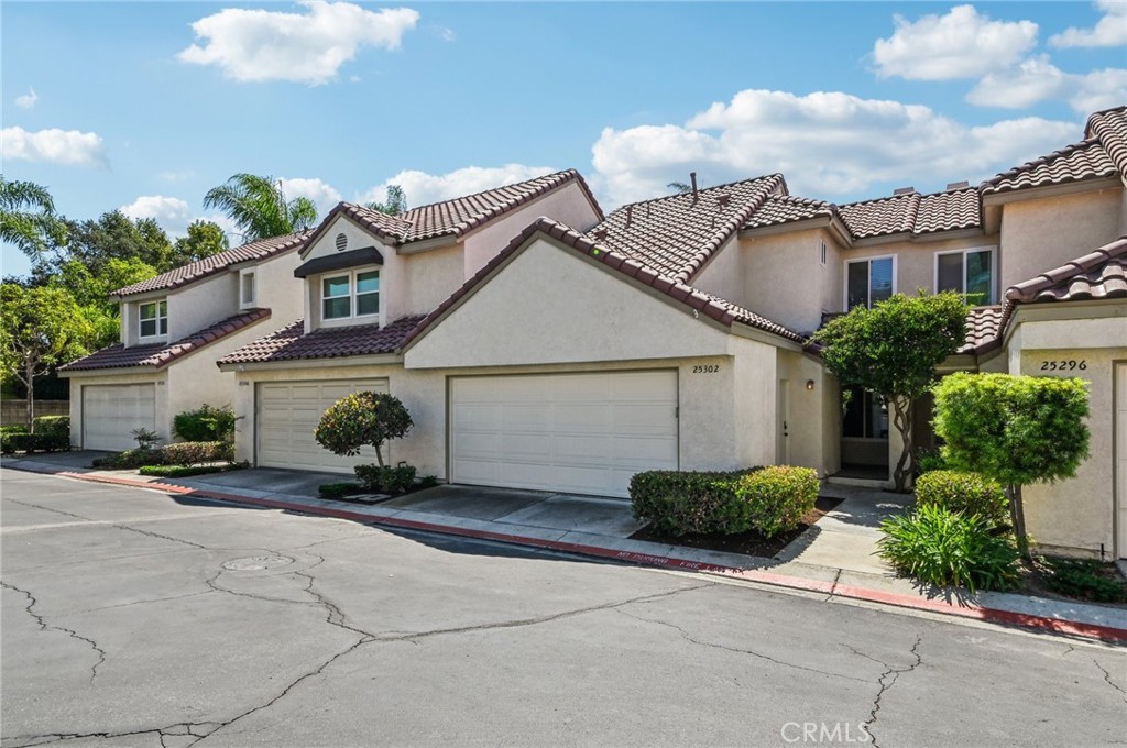 25302 Vista Linda, Lake Forest CA 92630 - photo 1