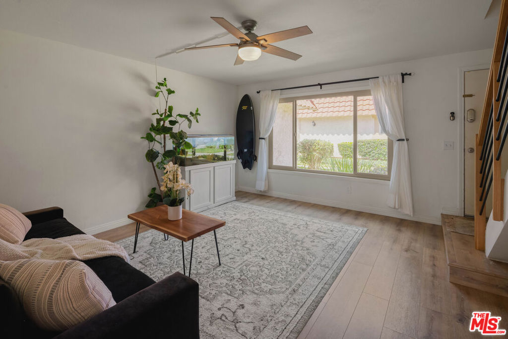 25354 Via Verde 2, Lake Forest CA 92630 - photo 4