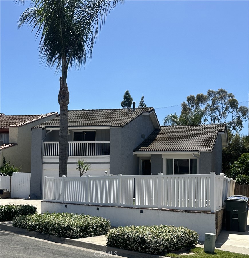 25452 Esrose Court, Lake Forest CA 92630 - photo 1