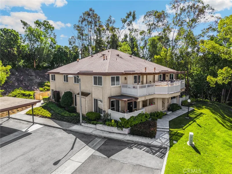 25652 Rimgate 6H, Lake Forest, CA 92630