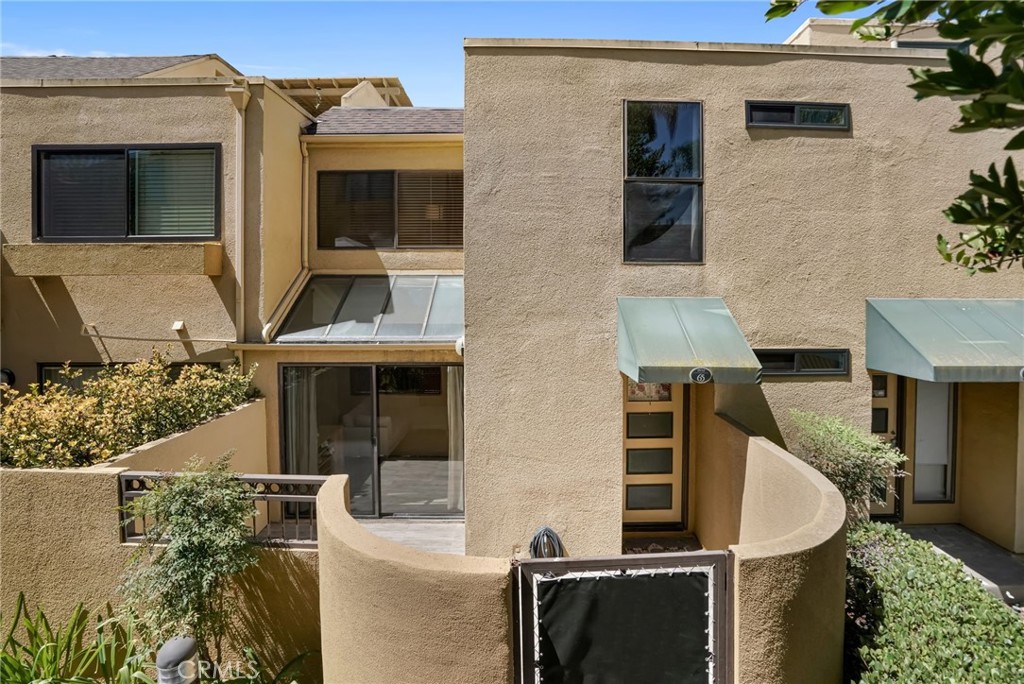25712 Le Parc 65, Lake Forest CA 92630 - photo 1