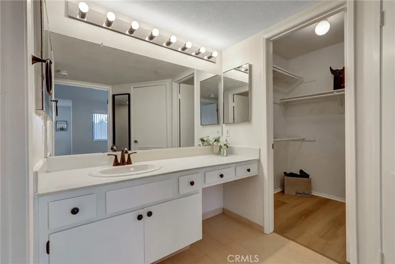 25712 Le Parc 96, Lake Forest, CA 92630