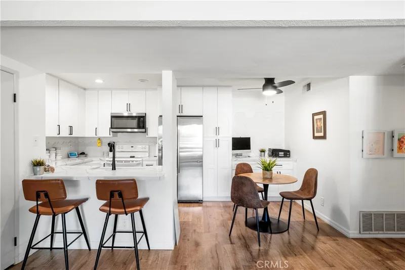 25712 Le Parc #22, Lake Forest, CA 92630