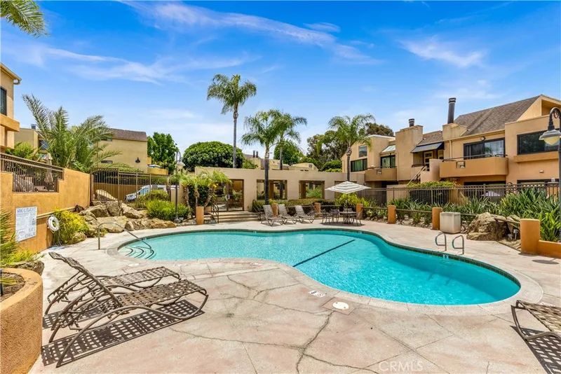 25761 Le Parc 72, Lake Forest
