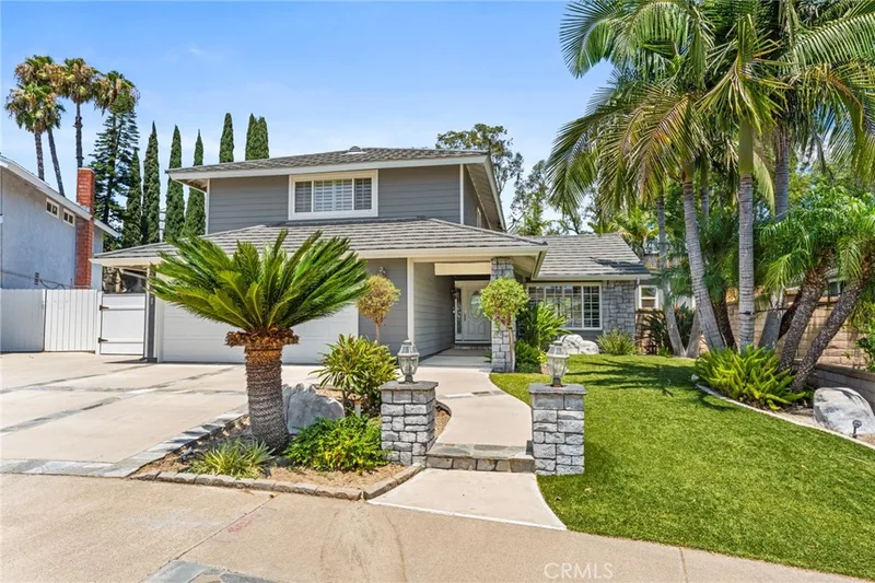 25805 Chapel Hill, Lake Forest, CA 92630
