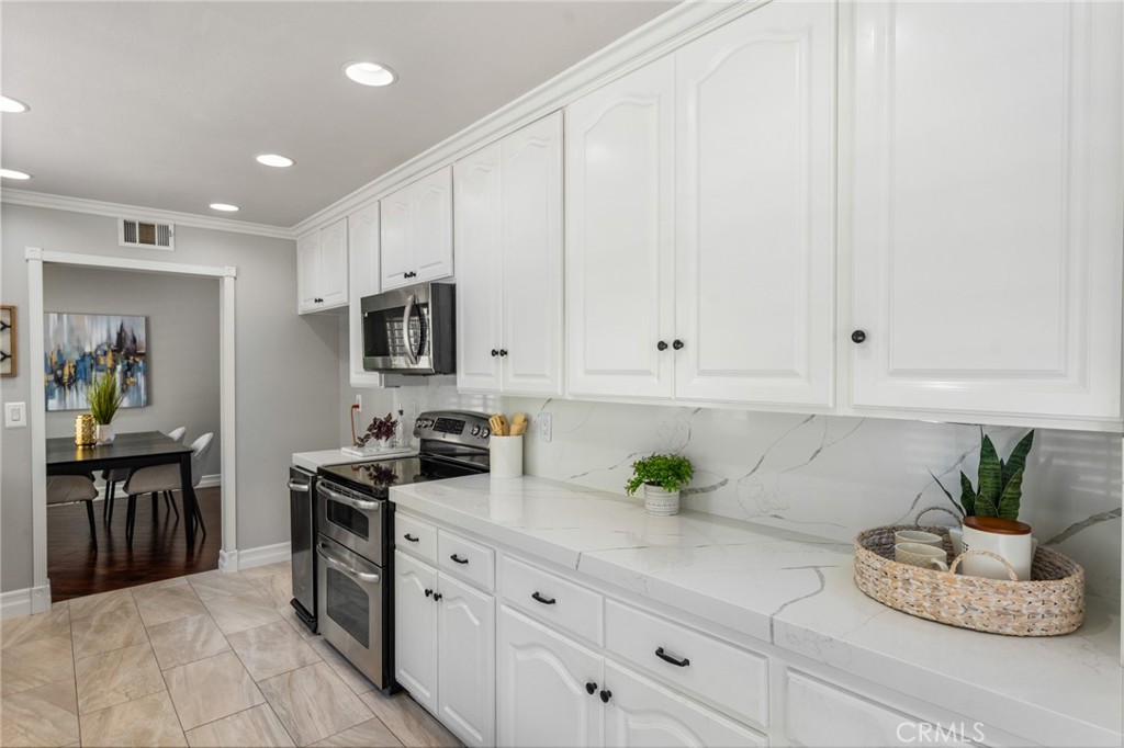 25805 Chapel Hill, Lake Forest CA 92630 - photo 16