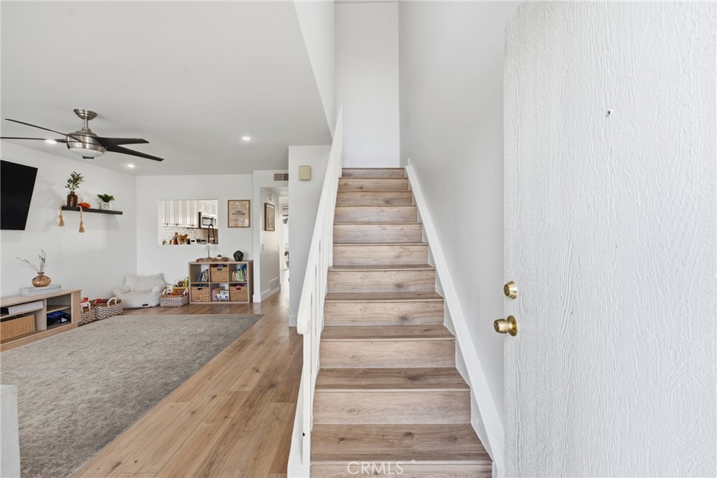 25885 Trabuco 266, Lake Forest CA 92630 - photo 3