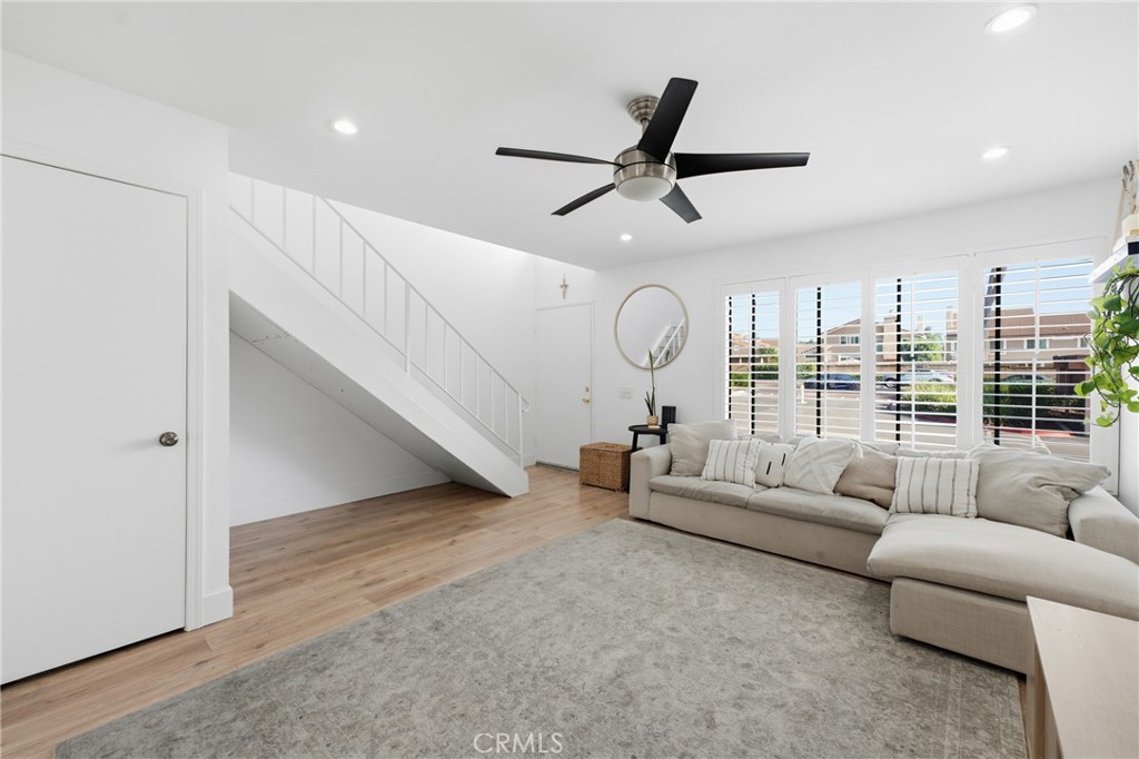 25885 Trabuco 266, Lake Forest CA 92630 - photo 5