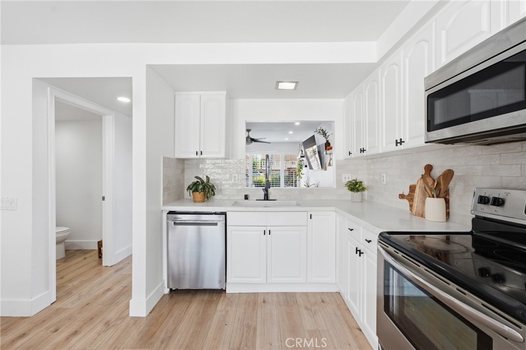25885 Trabuco 266, Lake Forest CA 92630 - photo 12