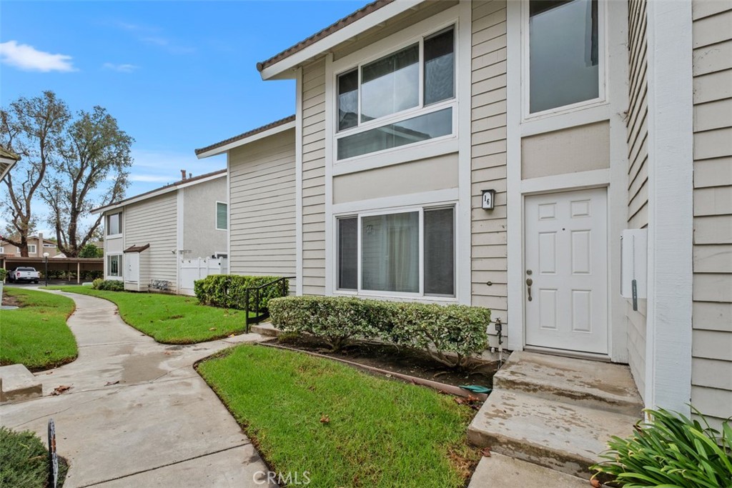 Here is the entry to your new home - 25885 Trabuco 16, Lake Forest CA 92630 - photo 9