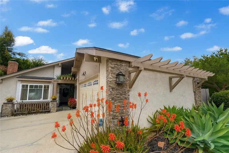 26242 Brookhollow, Lake Forest, CA 92630