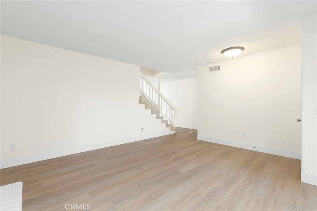 26337 W Grove Cir, Lake Forest CA 92630 - photo 6