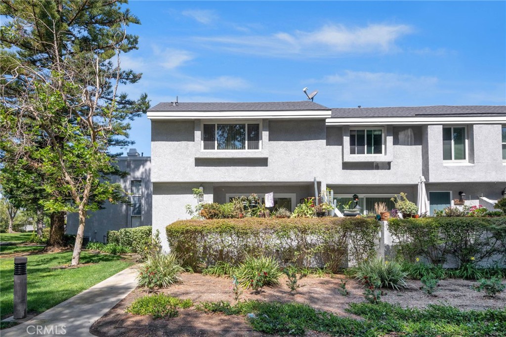 Welcome to 26347 Spring Creek! - 26347 Spring Creek Circle, Lake Forest CA 92630 - photo 1