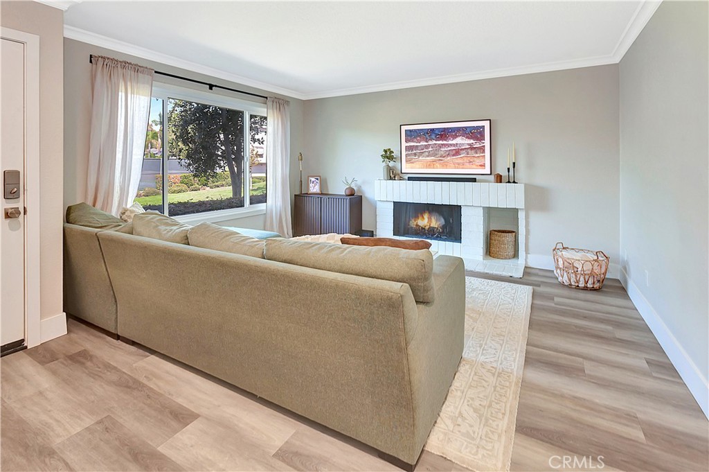 26381 Waterford, Lake Forest CA 92630 - photo 7