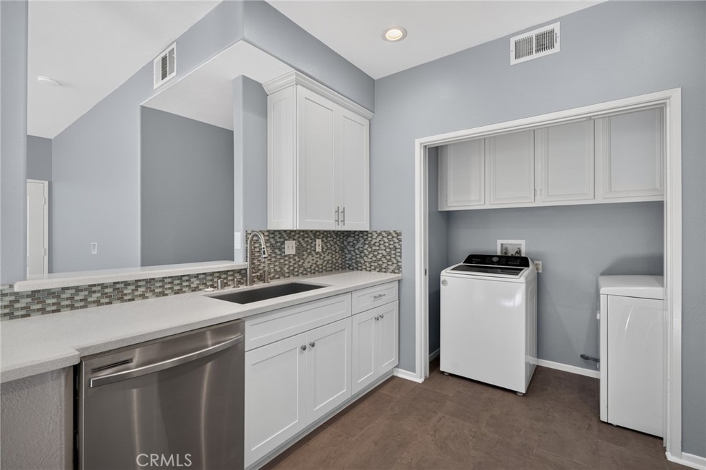281 Chaumont, Lake Forest CA 92610 - photo 16